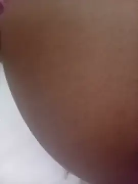 Highonmoglie  live sex cam