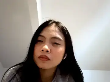 LelaZmiejko  live sex cam