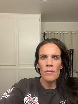 LexingtonLee  live sex cam