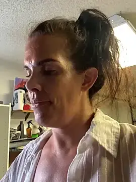 LexingtonLee  live sex cam