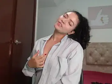 Noapino  live sex cam