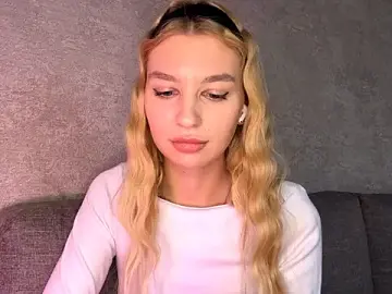 TatumPetitti  live sex cam