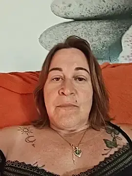 Lescoquinou76  live sex cam