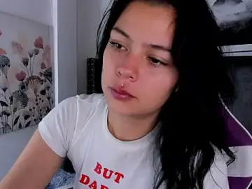 Kikii_1  live sex cam