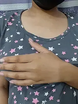 Angel_queen2k  live sex cam