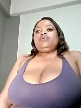 Hugemelonsxxx  live sex cam