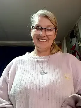 Irinamaux  live sex cam