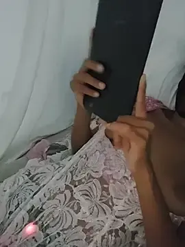 Luchilu01  live sex cam