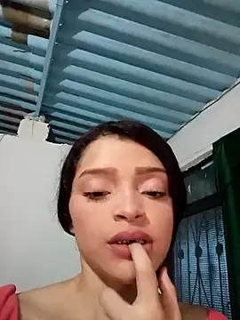 Moni_dulcesita  live sex cam