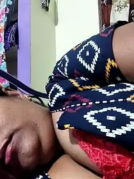 Yamini1431  live sex cam