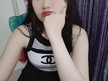 Ari-sweety  live sex cam