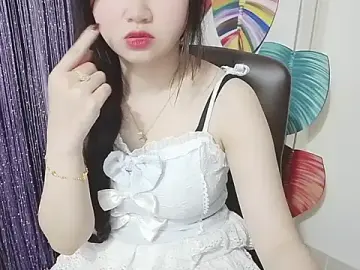 Ari-sweety  live sex cam