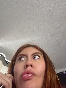 Stormi_th  live sex cam