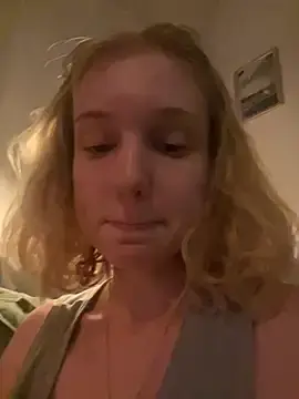 Chicbabybunny  live sex cam