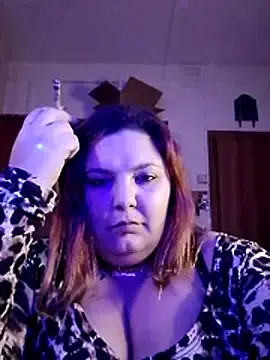 Hottyskull  live sex cam