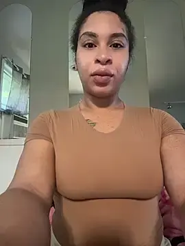 Mellowyelloo  live sex cam