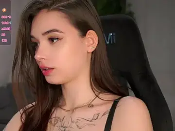 LunaraRada  live sex cam