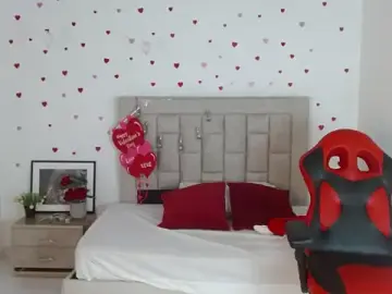 Naya__fox  live sex cam