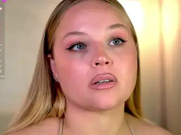 SilentTeaseX  live sex cam