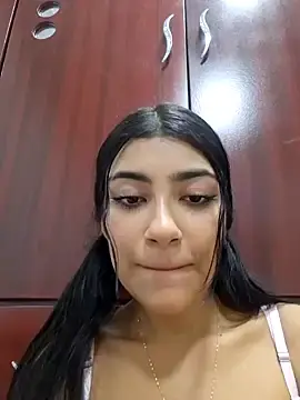 Sweed-virgin-pussy  live sex cam