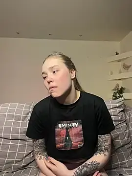 Sweet_Meg  live sex cam