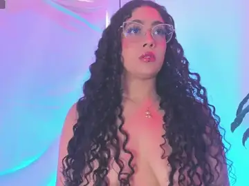 Antonelllepiercee  live sex cam