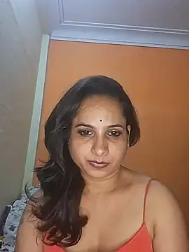 Bebo_QueeN  live sex cam