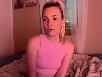 Foxy__Bite  live sex cam
