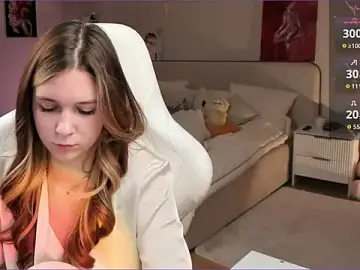 Frau_Lina  live sex cam