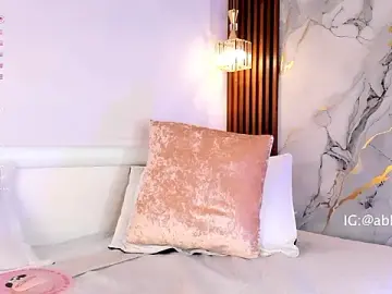 Gabbyy_  live sex cam