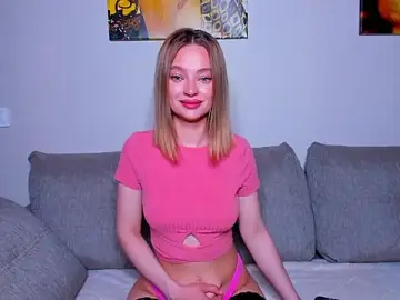 OliviaReece  live sex cam