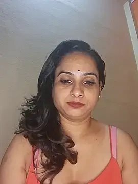 Queen-babo  live sex cam