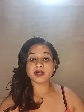 Queen-babo  live sex cam
