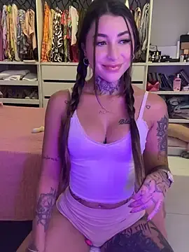 Thatatuada  live sex cam
