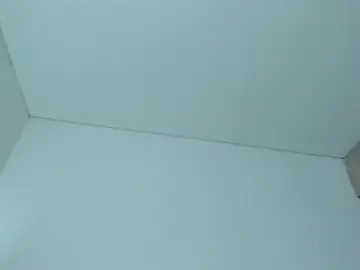 Im_sarah34  live sex cam