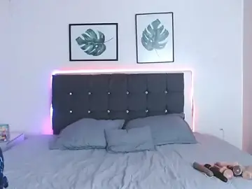 Selena_yourmilf  live sex cam