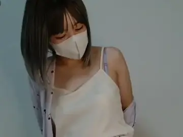 Yuki4179  live sex cam