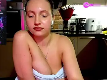 Brightsstar  live sex cam