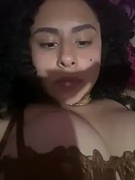 IviLuxery  live sex cam