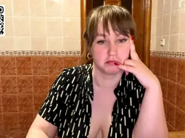 MaroonMoon_  live sex cam