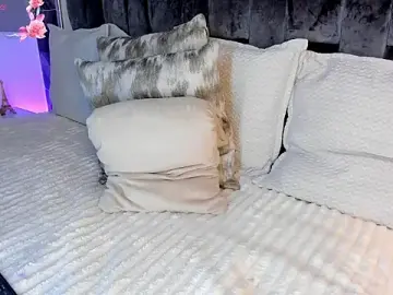 NaylaGrey  live sex cam