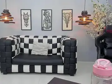 VickyMaturee  live sex cam