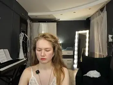 Hetaerart  live sex cam