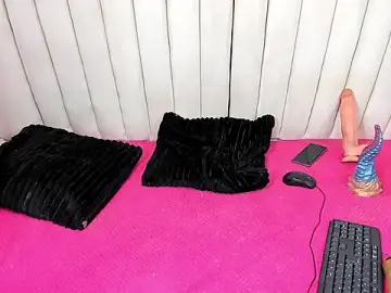 Pattynauthitglo  live sex cam