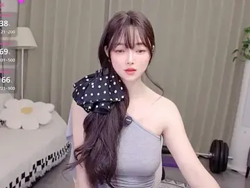 Uikyy1  live sex cam