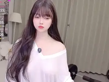 Uikyy1  live sex cam