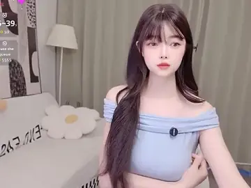 Uikyy1  live sex cam