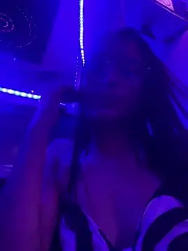 Hannacooper3  live sex cam
