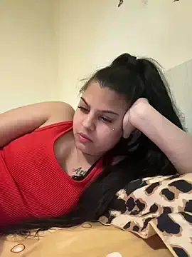 Vivike234  live sex cam