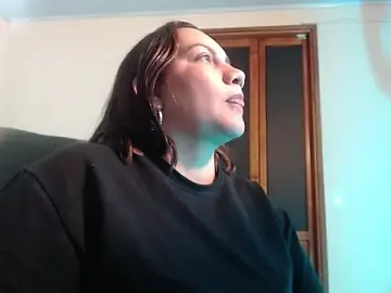 Mia_coral1  live sex cam